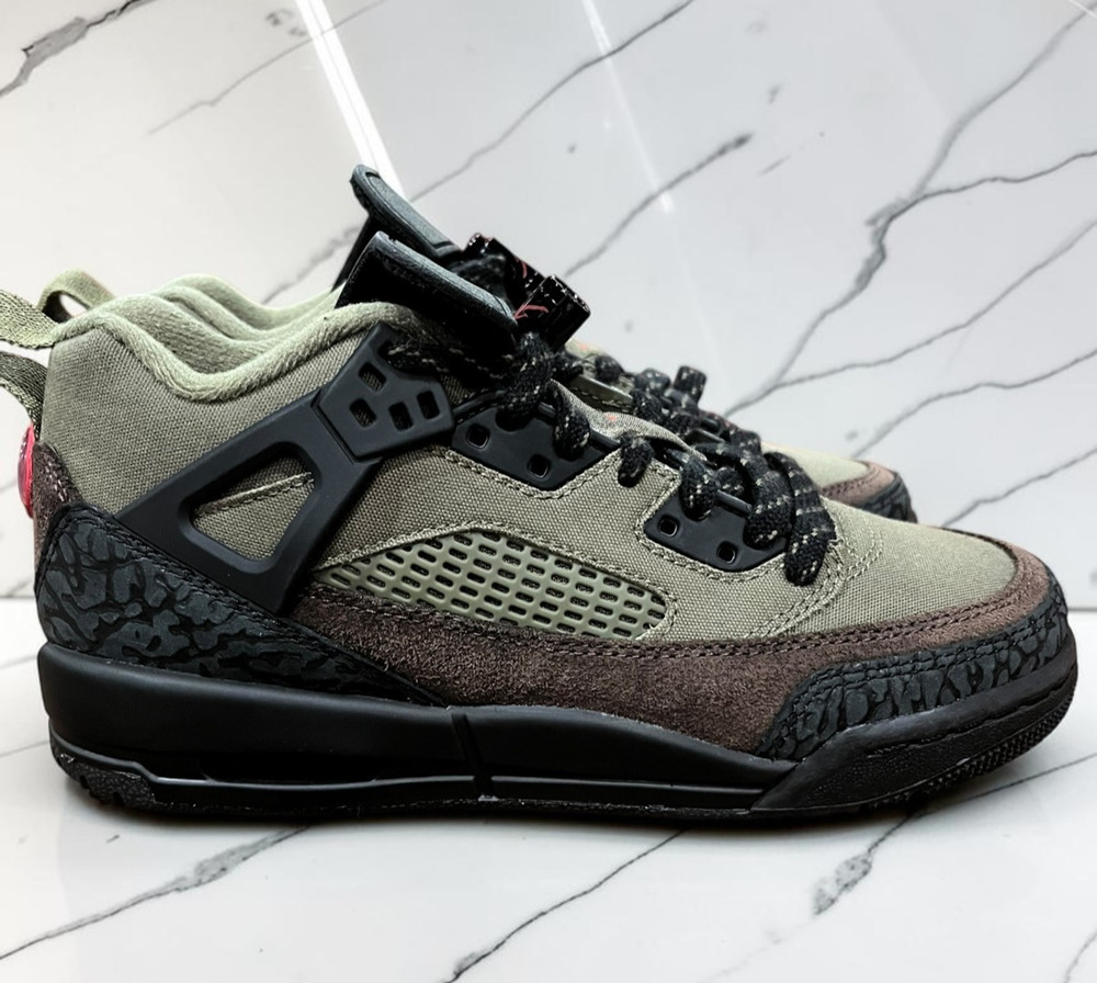 Jordan Spizike Low GS IH2359-200 Olive Red Black Boys Shoes Size 4Y